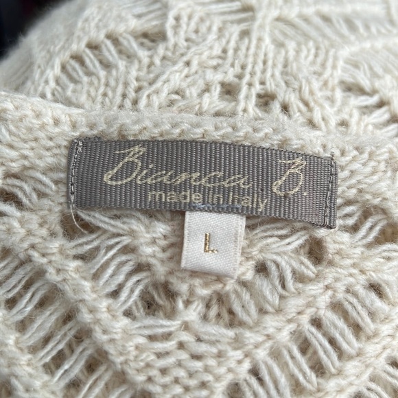 Bianca B Wool Lacey Knit sweater made in Italy size Large - Picture 5 of 7